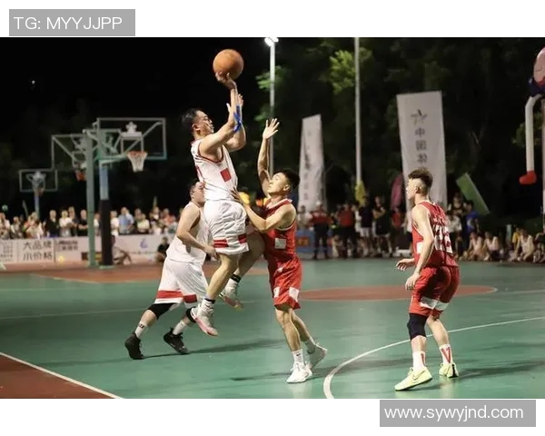 成都篮球队在联合会杯中的耐力表现分析与精彩瞬间回顾