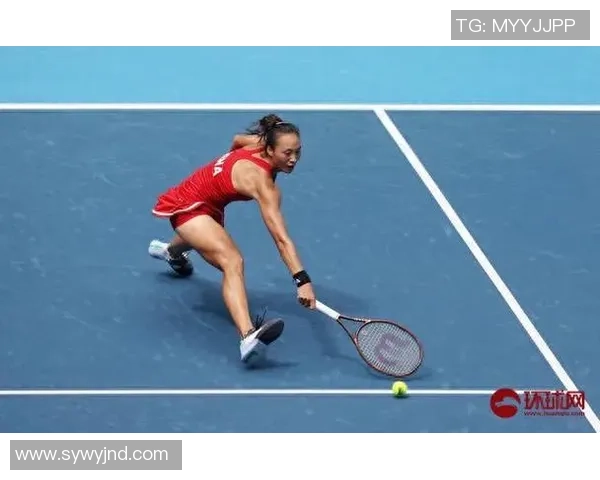 杭州亚运会网球队展现灵活战术与团队协作的精彩表现 杭州亚运会网球队展现灵活战术与团队协作的精彩表现