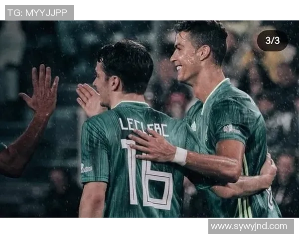 勒布朗与足球明星的跨界友谊与竞技精神的精彩碰撞 勒布朗与足球明星的跨界友谊与竞技精神的精彩碰撞