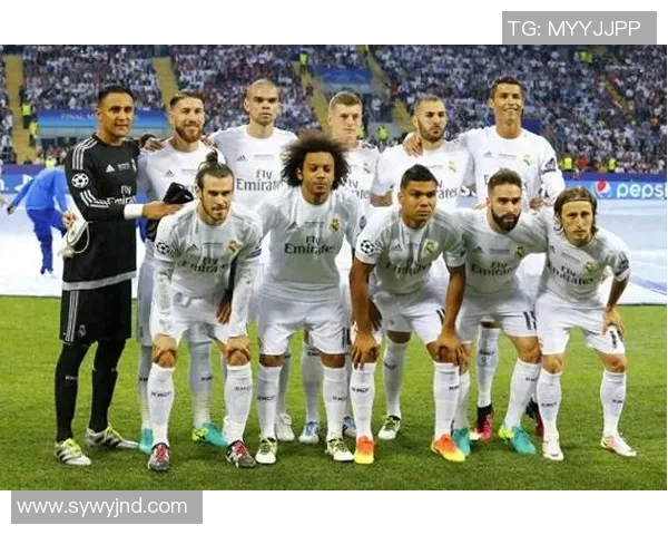 多位足球明星化身老人展现幽默风采引发网友热议 多位足球明星化身老人展现幽默风采引发网友热议